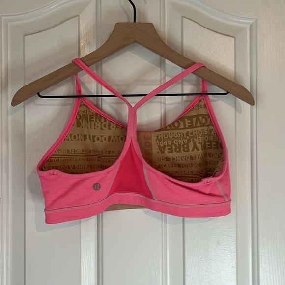 Lululemon | Pink Striped Coolmax Flow Y Bra IV Size 10 Yoga Workout Activewear - Picture 4 of 5